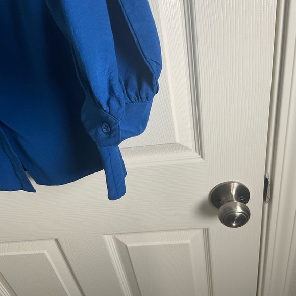 Charlotte Ford Blue Button-Up Blouse Size 10 vintage 100% Silk - Picture 4 of 6